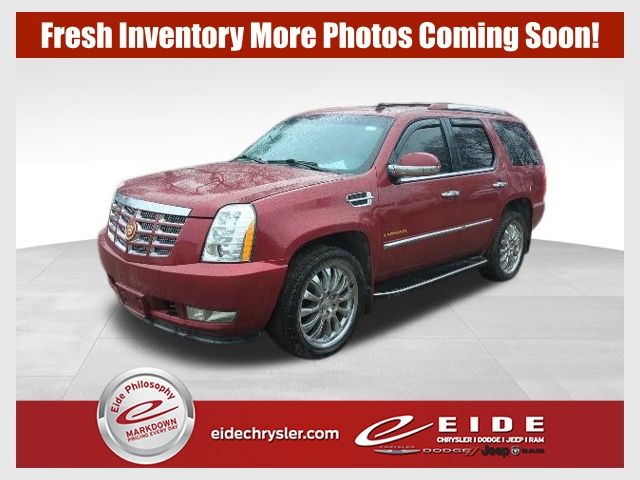 2011 Cadillac Escalade Base
