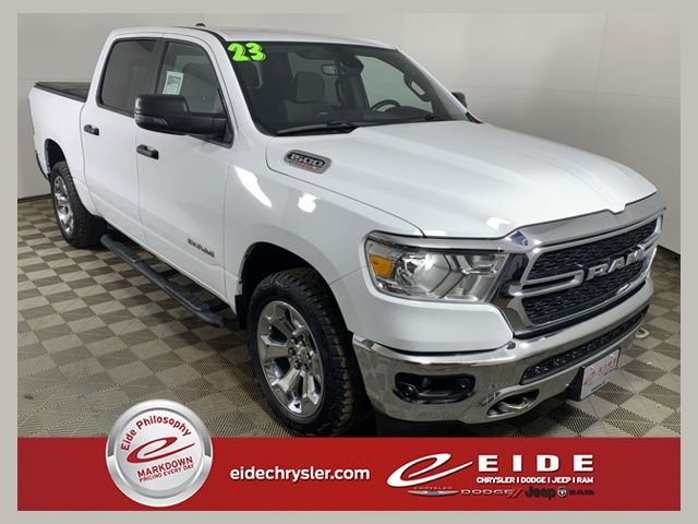 2023 RAM 1500 Big Horn/Lone Star 4x4 Crew Cab 5'7's photo