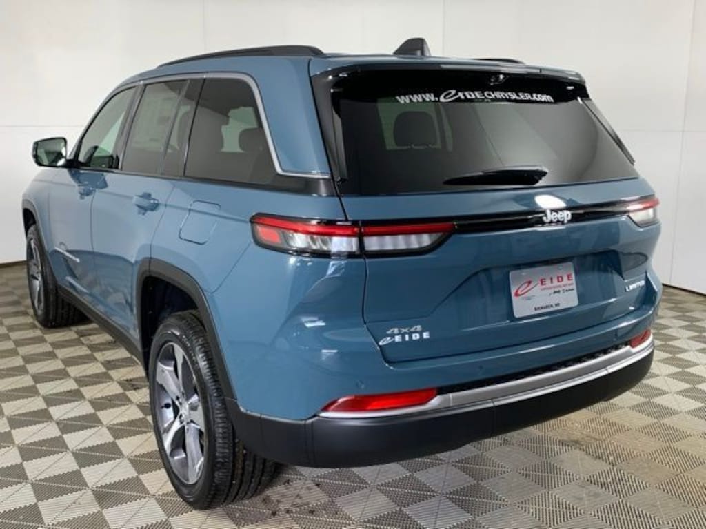 New 2026 Jeep Grand Cherokee LIMITED 4X4 Sport Utility