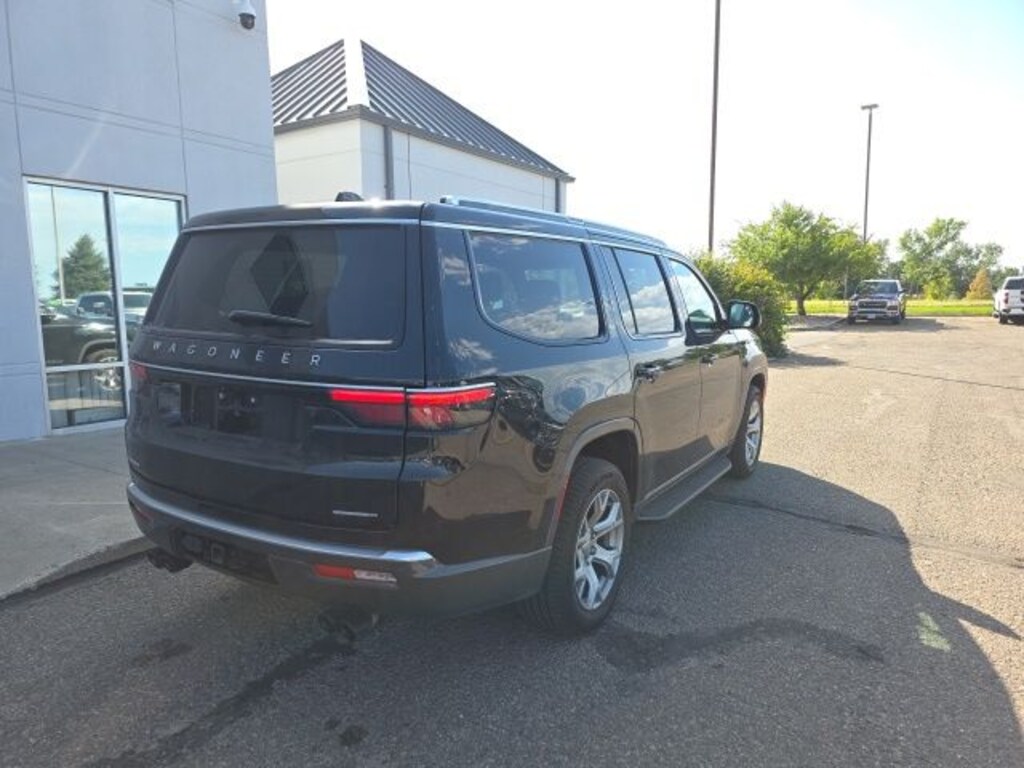 Used 2022 Jeep Wagoneer Series II SUV