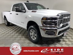 2025 Ram 3500 BIG HORN CREW CAB 4X4 8' BOX Pickup