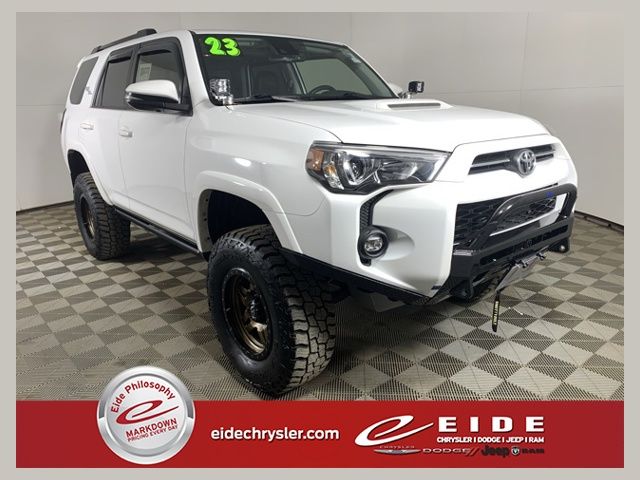 2023 Toyota 4Runner TRD Off-Road Premium 4WD V6's photo
