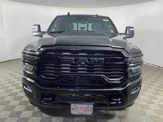 2026 Ram 2500 Big Horn photo 3