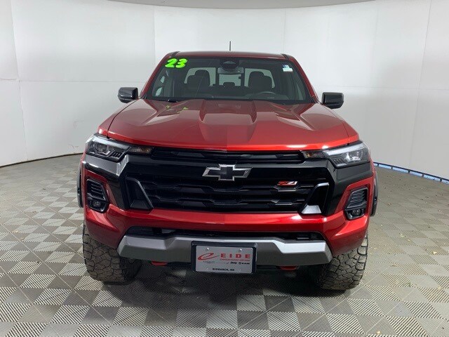 2023 Chevrolet Colorado Z71 photo 3