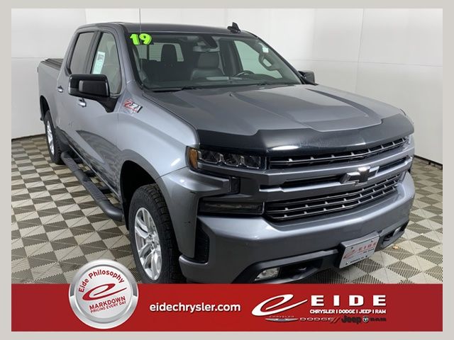 2019 Chevrolet Silverado 1500 RST 4X4 Crew Cab Standard Box's photo