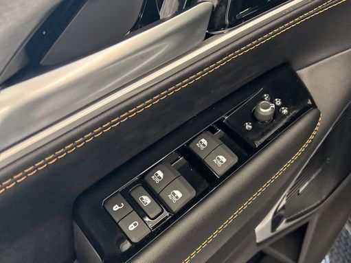 2026 Jeep Grand Wagoneer 85th Anniversary - Photo 18
