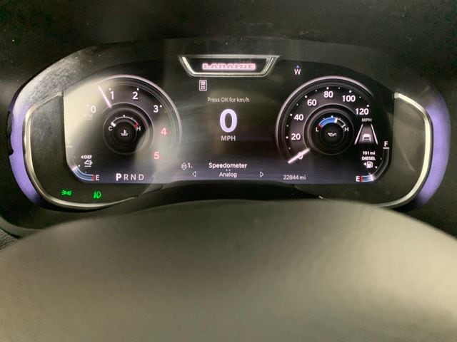 2025 RAM Ram 3500 Pickup Laramie - Photo 23