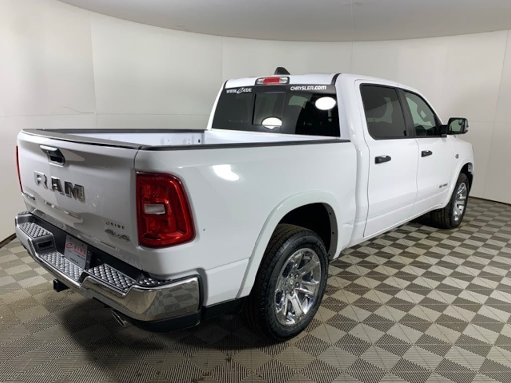 New 2026 Ram 1500 BIG HORN CREW CAB 4X4 5'7 BOX Pickup