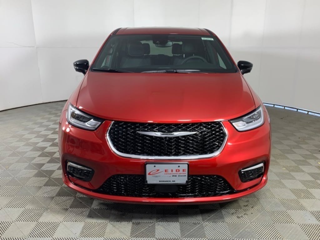 New 2026 Chrysler Pacifica SELECT AWD Passenger Van