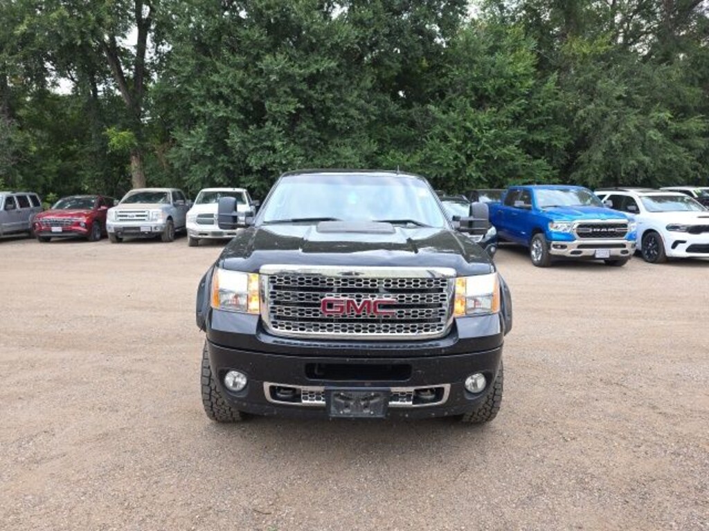 Used 2013 GMC Sierra 2500HD Denali 4WD Truck Crew Cab