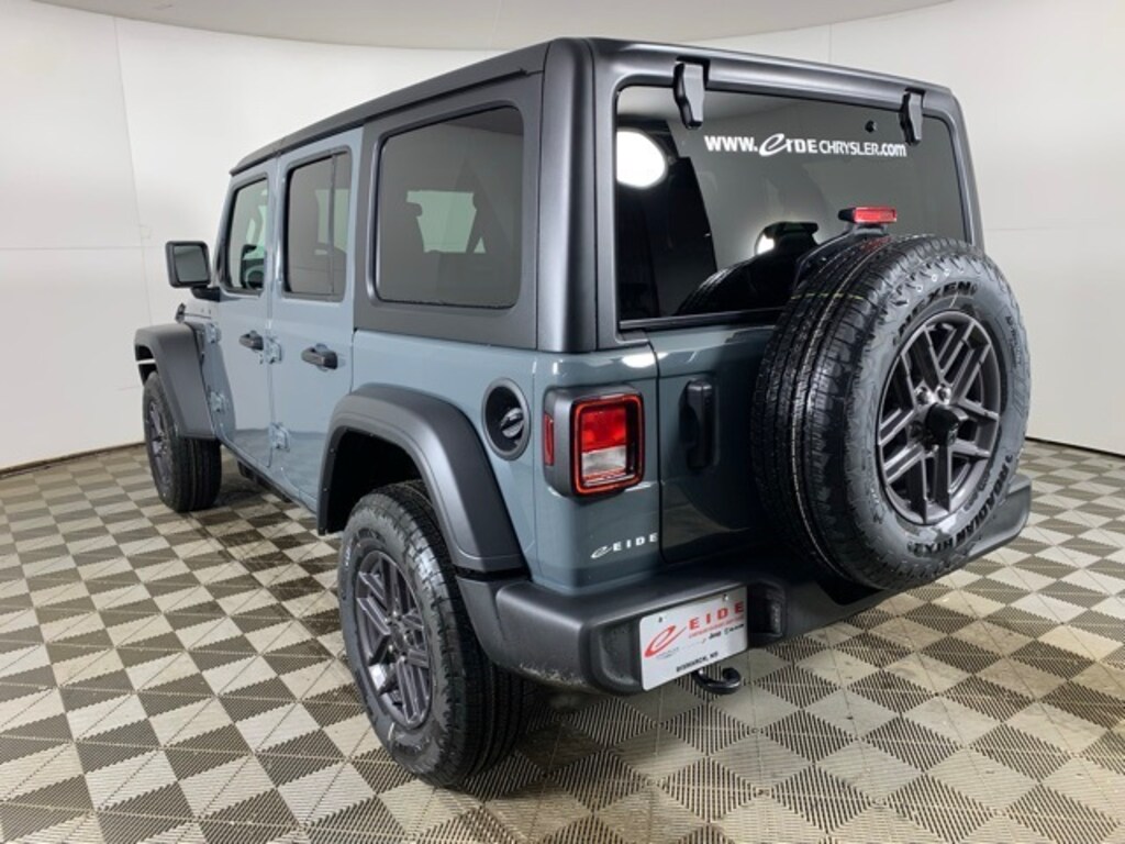 New 2026 Jeep Wrangler 4-DOOR SPORT S Sport Utility