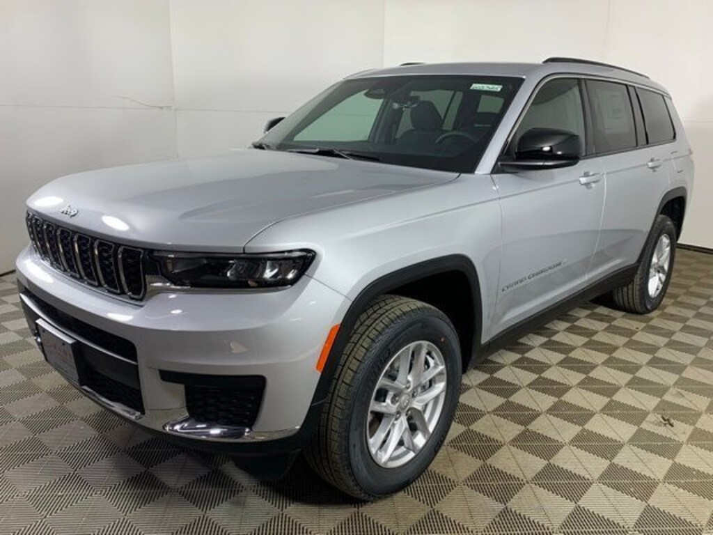 New 2026 Jeep Grand Cherokee L LAREDO X 4X4 Sport Utility