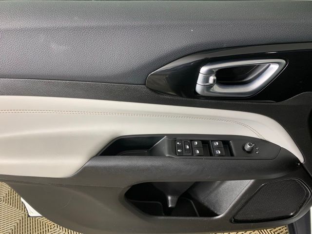 2025 Jeep Compass Limited - Photo 29