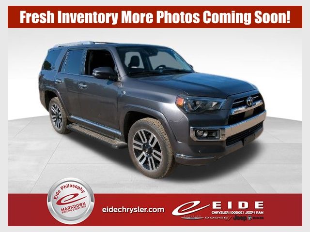 2023 Toyota 4Runner Limited 4WD V6's photo