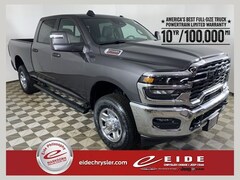 2026 Ram 2500 TRADESMAN CREW CAB 4X4 6'4 BOX Pickup
