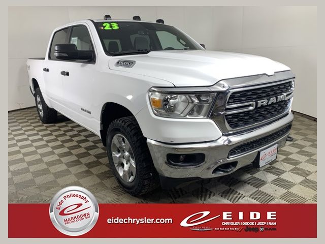 2023 RAM 1500 Big Horn/Lone Star 4x4 Crew Cab 5'7's photo
