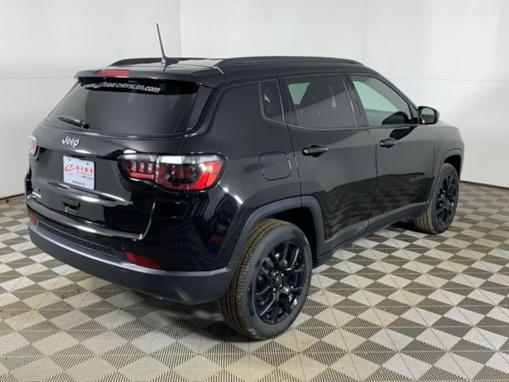 New 2026 Jeep Compass LATITUDE ALTITUDE 4X4 Sport Utility