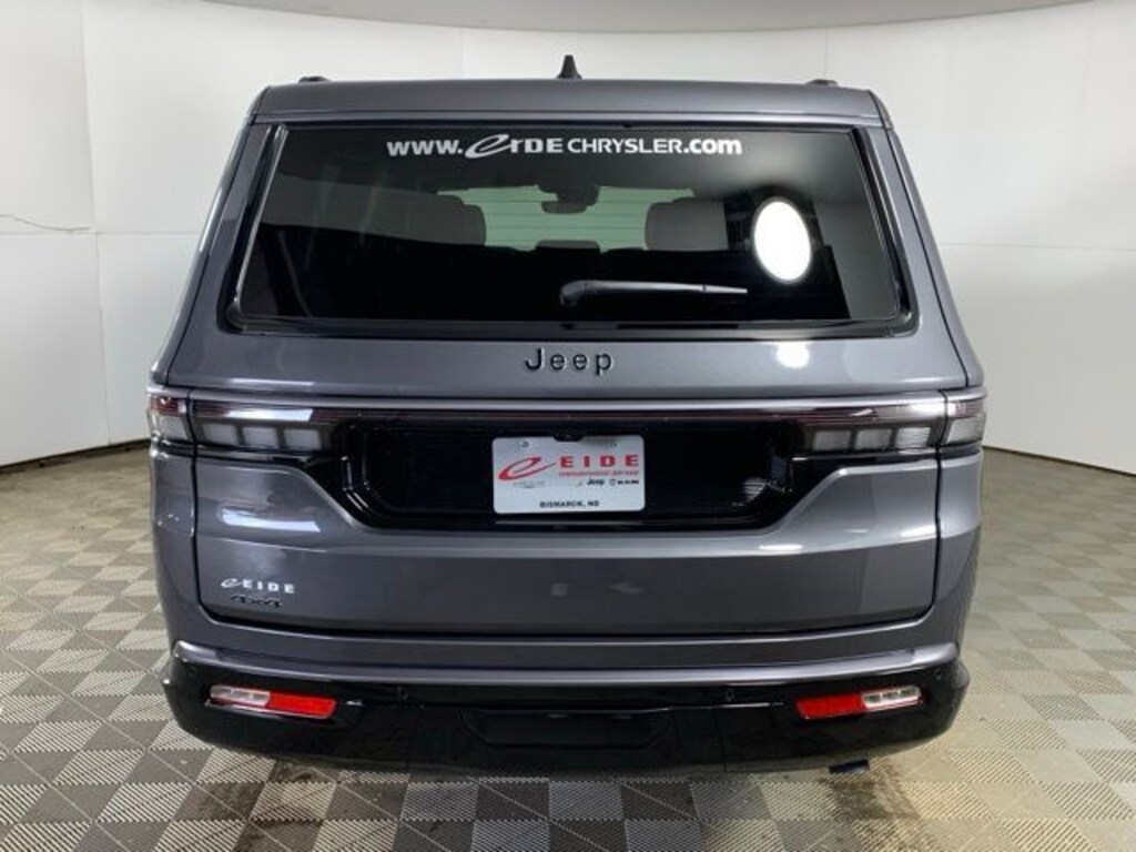 New 2026 Jeep Grand Wagoneer L LIMITED RESERVE 4X4 Sport Utility