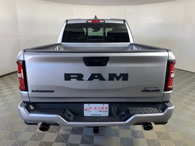 2025 Ram 1500 Laramie Night Edition photo 3