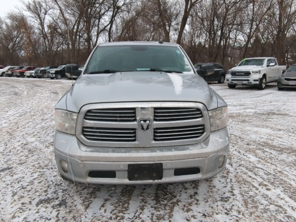 Used 2017 Ram 1500 SLT Truck Crew Cab