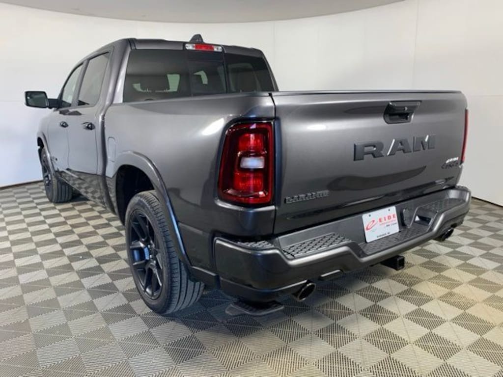New 2026 Ram 1500 LARAMIE CREW CAB 4X4 5'7 BOX Pickup