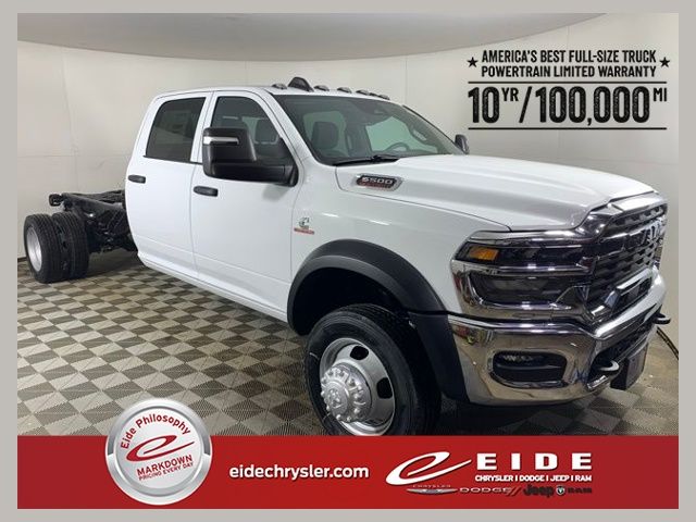 2026 RAM 5500 Big Horn 4X4 Crew Cab DRW 197" WB's photo