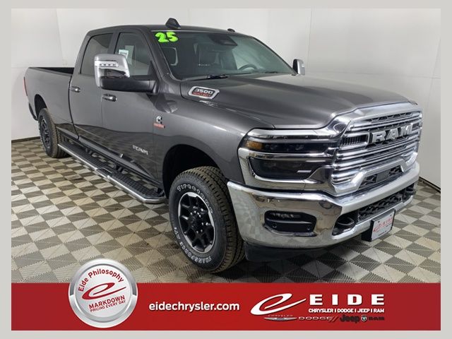 2025 RAM 3500 Laramie 4X4 Crew Cab LWB's photo
