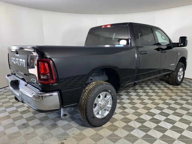 2025 Ram 2500 Big Horn photo 2