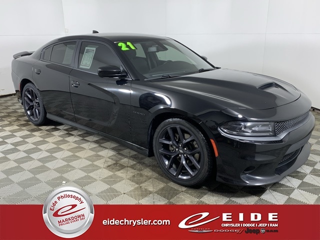 2021 Dodge Charger R/T's photo