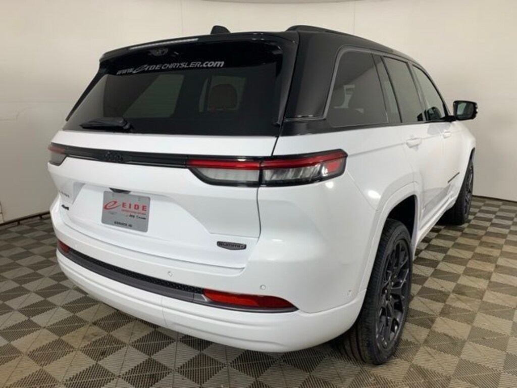 New 2026 Jeep Grand Cherokee SUMMIT 4X4 Sport Utility