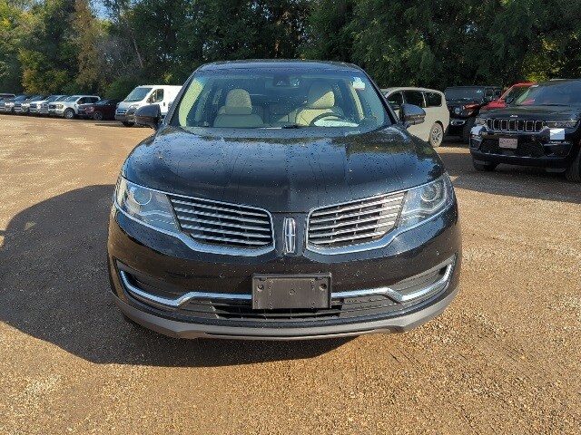 2018 Lincoln MKX Reserve photo 2