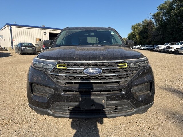 2021 Ford Explorer XLT photo 2