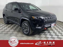2025 Jeep Compass TRAILHAWK 4X4 Sport Utility