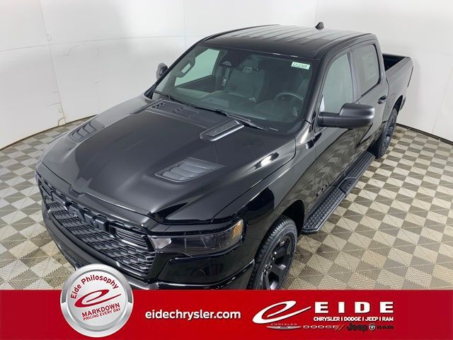 2026 RAM 1500 Express - Photo 7
