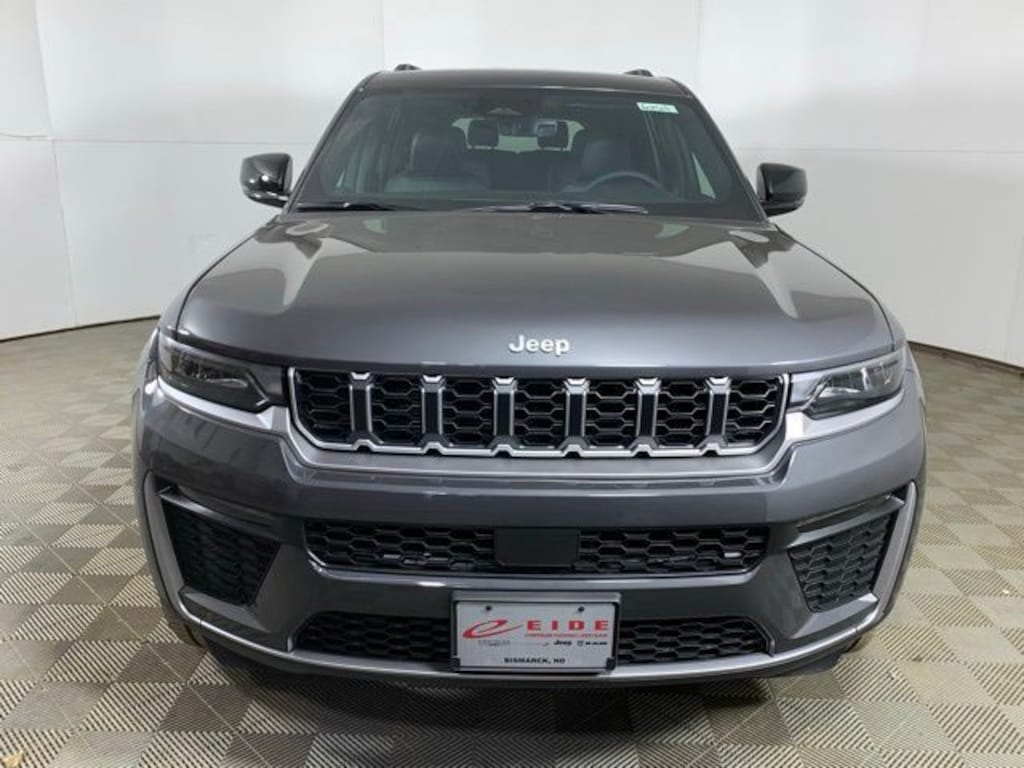 New 2026 Jeep Grand Cherokee L LIMITED 4X4 Sport Utility