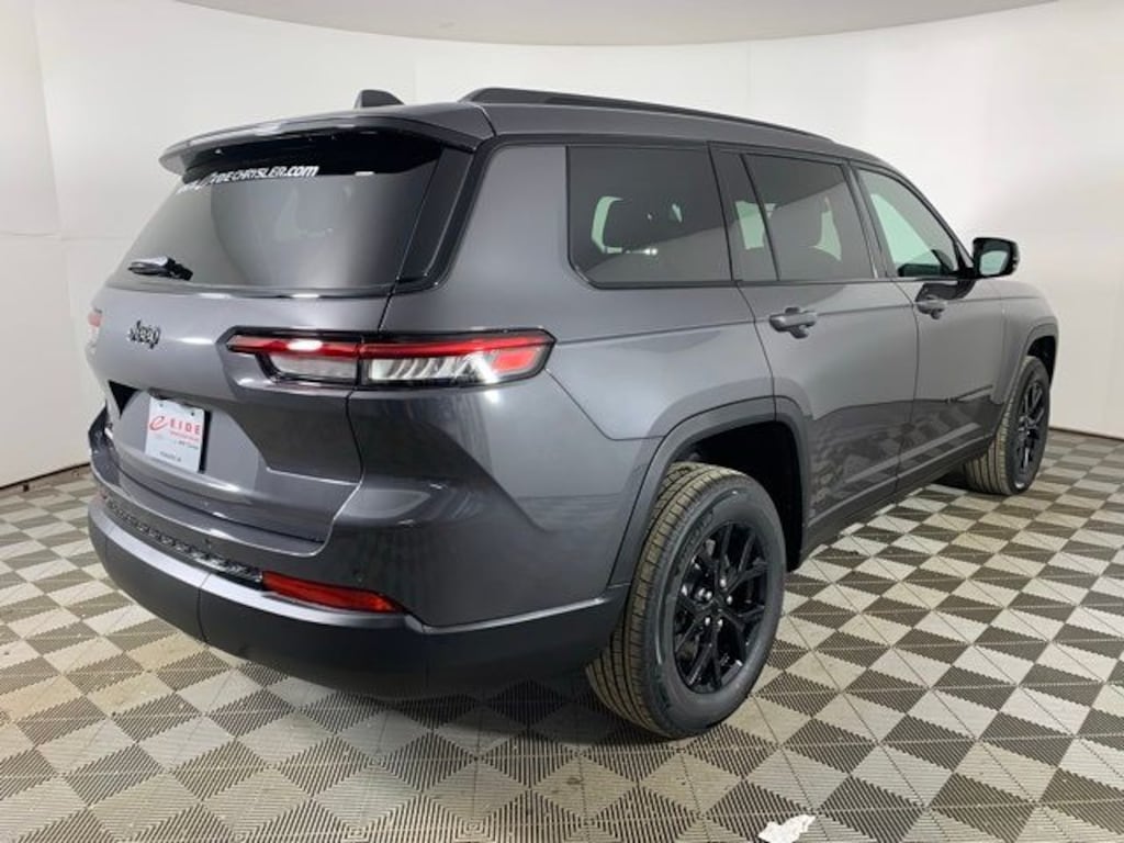 New 2025 Jeep Grand Cherokee L ALTITUDE X 4X4 Sport Utility