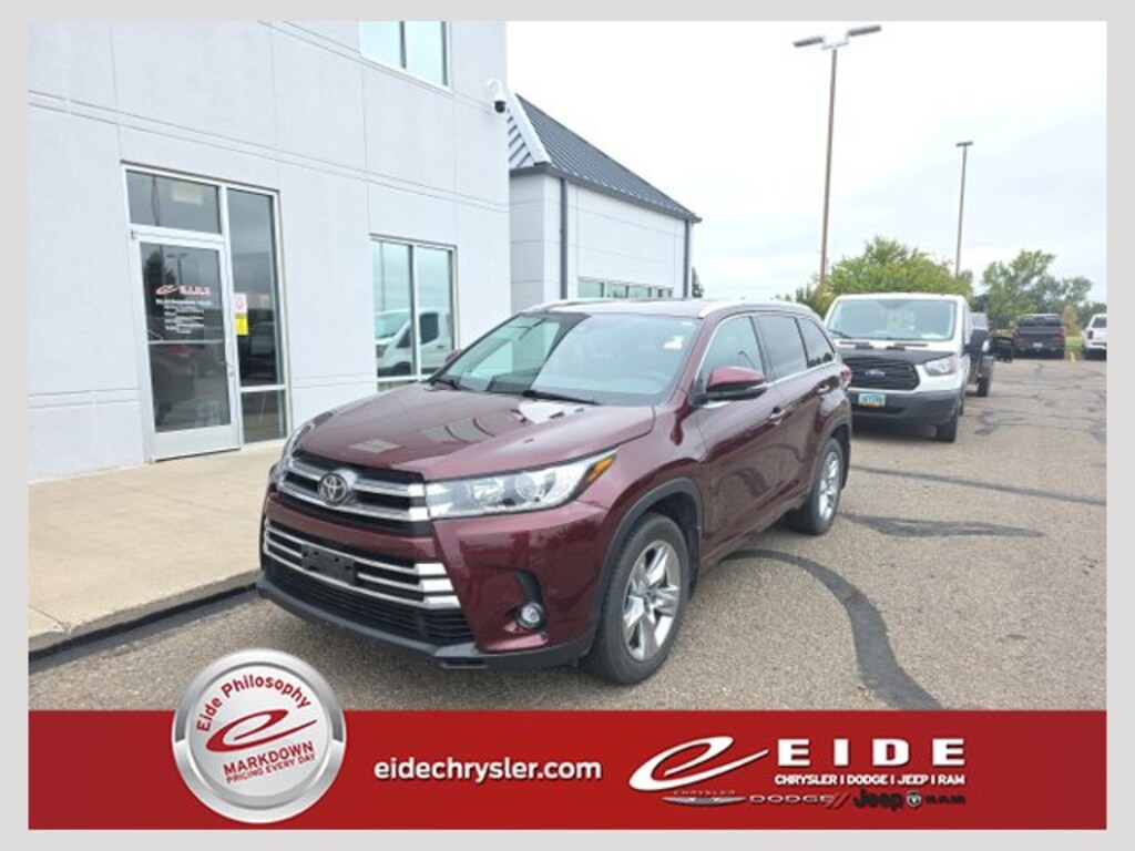 Used 2019 Toyota Highlander Limited V6 SUV