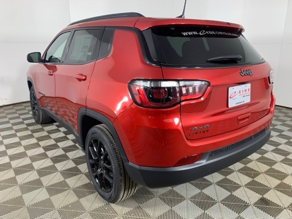 New 2026 Jeep Compass LATITUDE ALTITUDE 4X4 Sport Utility