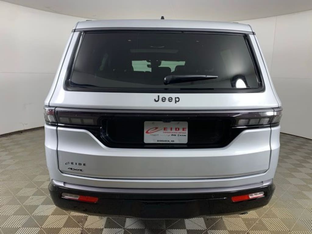 New 2026 Jeep Grand Wagoneer LIMITED RESERVE 4X4 Sport Utility
