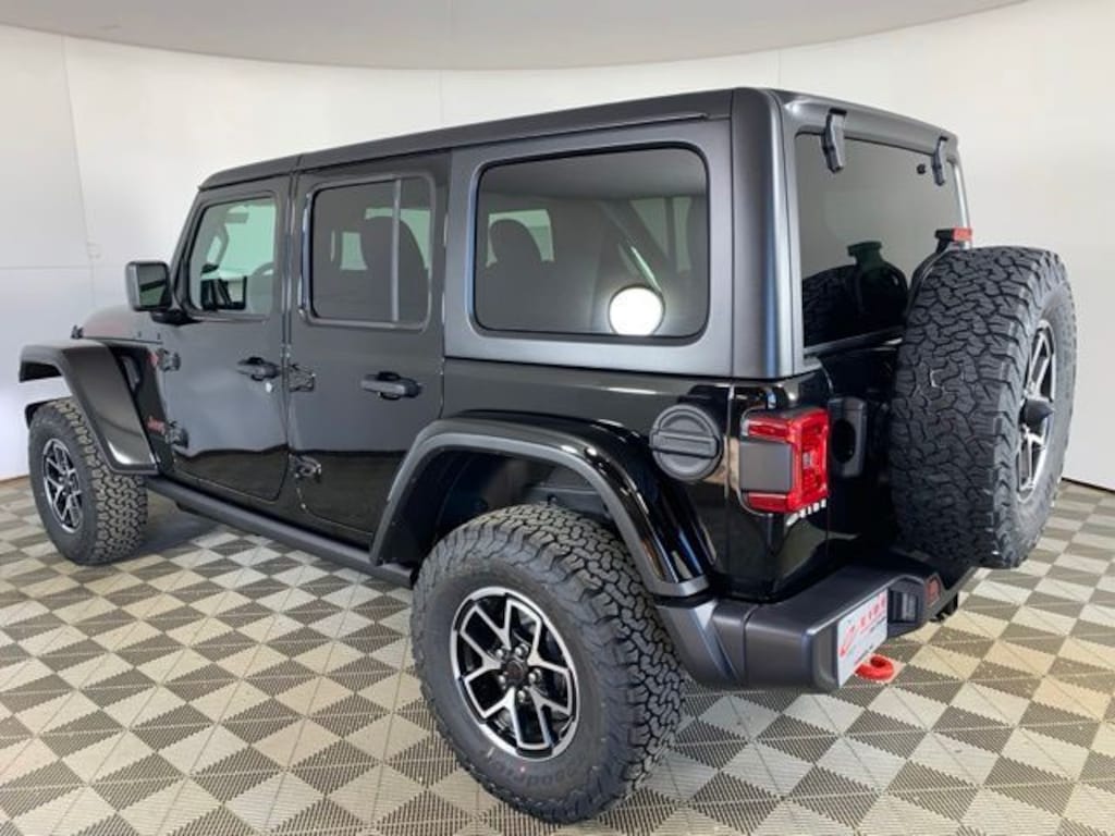 New 2026 Jeep Wrangler 4-DOOR RUBICON Sport Utility