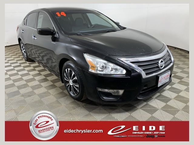 2014 Nissan Altima 2.5 S's photo
