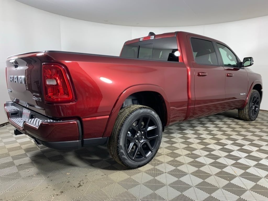 New 2026 Ram 1500 LARAMIE CREW CAB 4X4 6'4 BOX Pickup