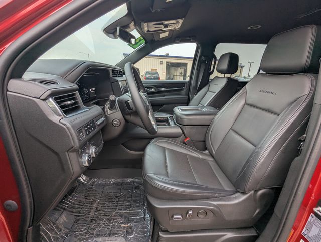 2023 GMC Yukon XL Denali - Photo 7