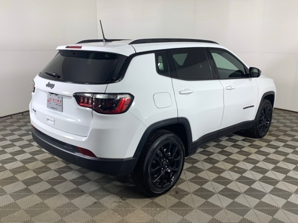 New 2026 Jeep Compass LATITUDE ALTITUDE 4X4 Sport Utility