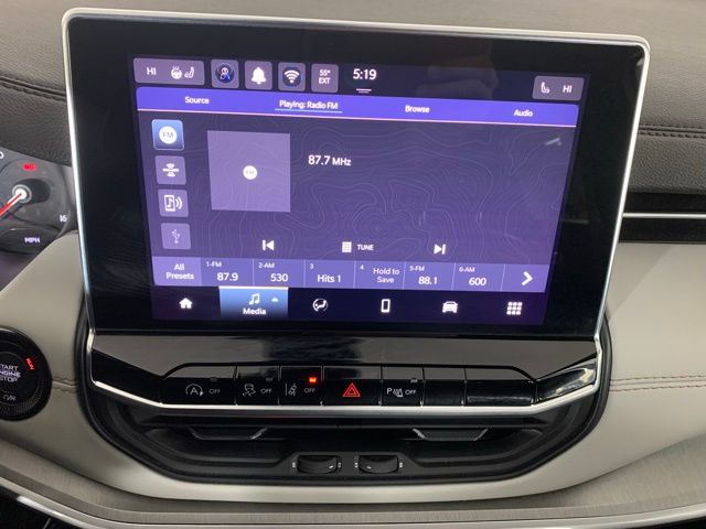 2025 Jeep Compass Limited - Photo 10