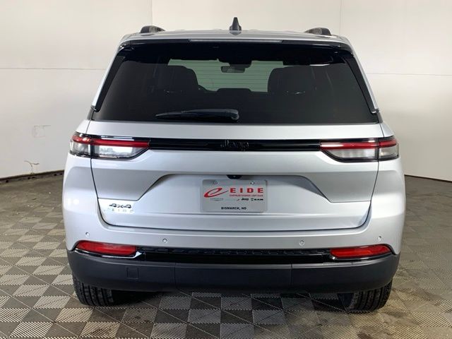 2025 Jeep Grand Cherokee Altitude - Photo 13