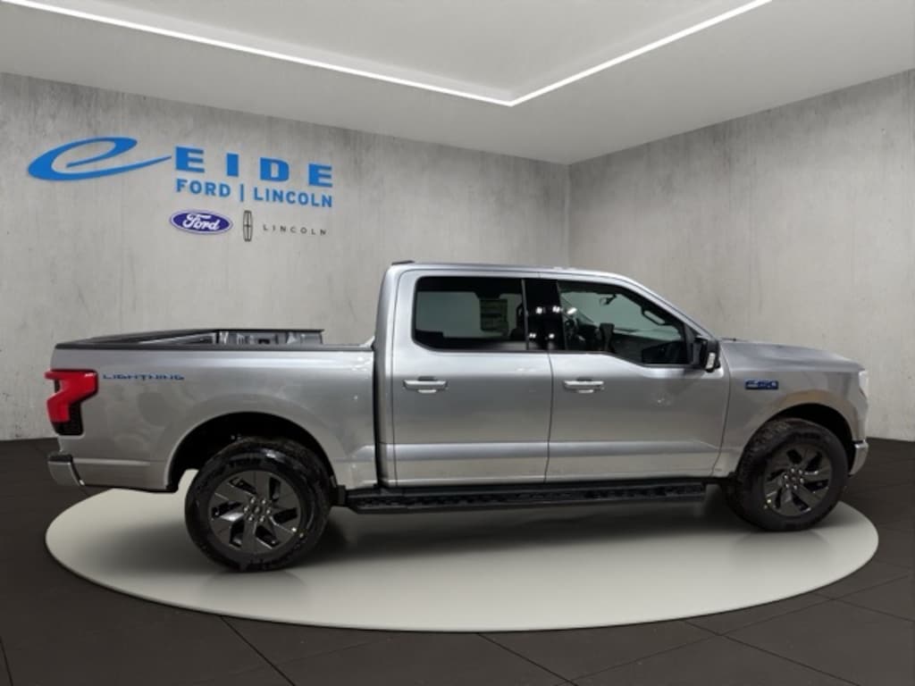 New 2025 Ford F-150 Lightning Flash Truck SuperCrew Cab
