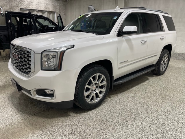 Used 2018 GMC Yukon Denali with VIN 1GKS2CKJ8JR312546 for sale in Bismarck, ND