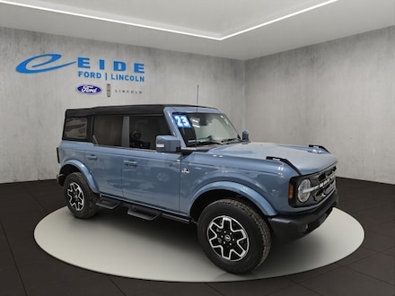 2023 Ford Bronco Outer Banks SUV