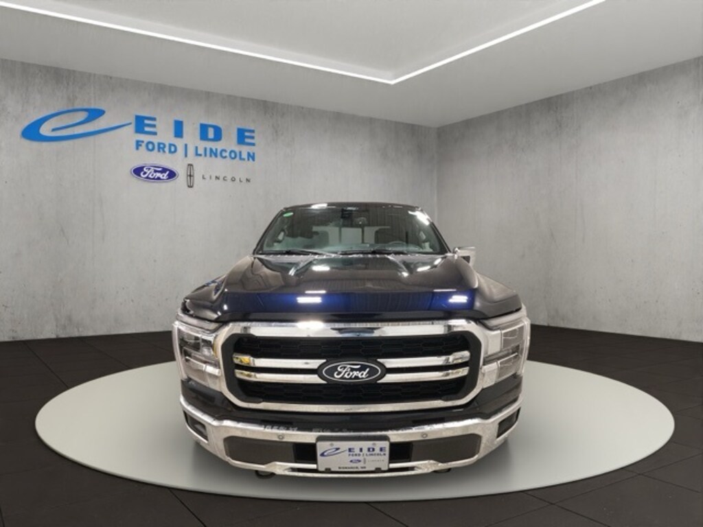 New 2025 Ford F-150 Lariat Truck SuperCrew Cab